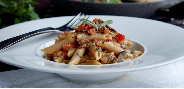 Pasta with creamy mushroom sauce | The Vegan Society